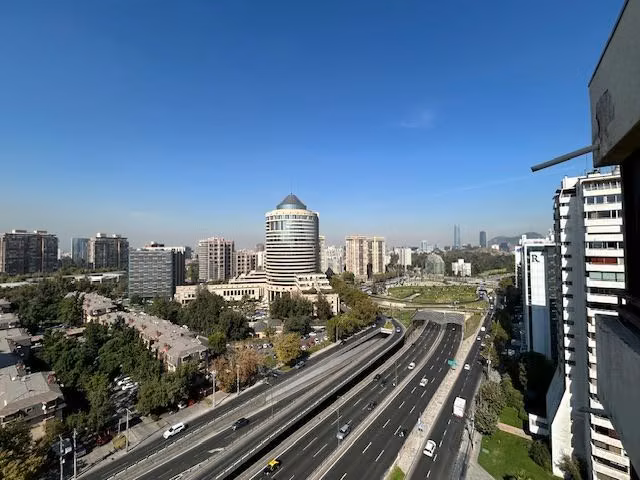 Departamento en venta de 6 dorm. en Vitacura. 4 estac, 2 bod - Imagen 24