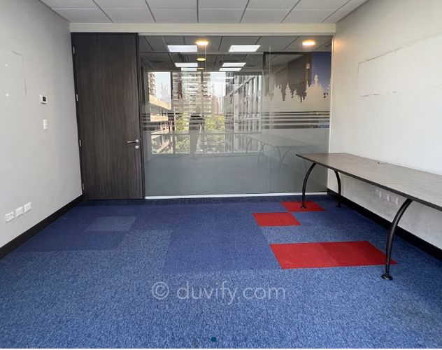 Oficina en arriendo en Las Condes