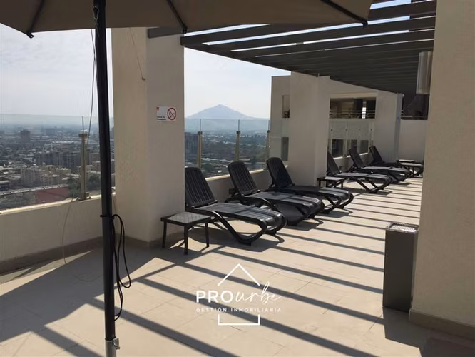 Departamento en venta de 1 dorm. a pasos metro Santa Ana