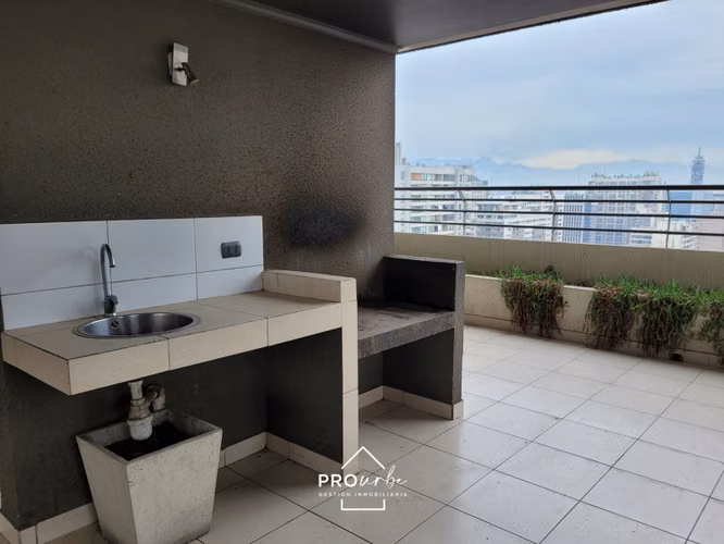 Departamento en venta de 1 dorm. a pasos metro Santa Ana
