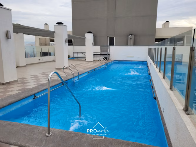 Departamento en venta de 1 dorm. a pasos metro Santa Ana
