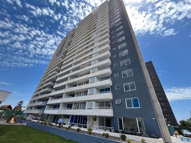 Departamento en venta de 1 dorm. en La Cisterna