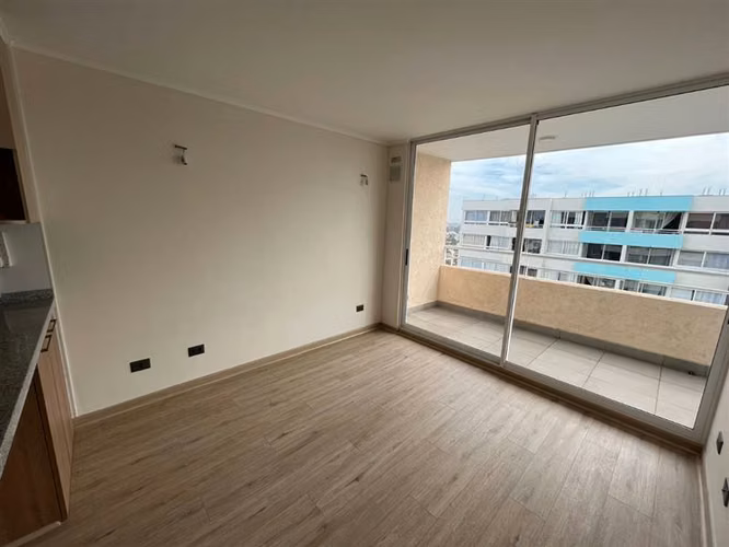 Departamento en venta de 1 dorm. en La Cisterna