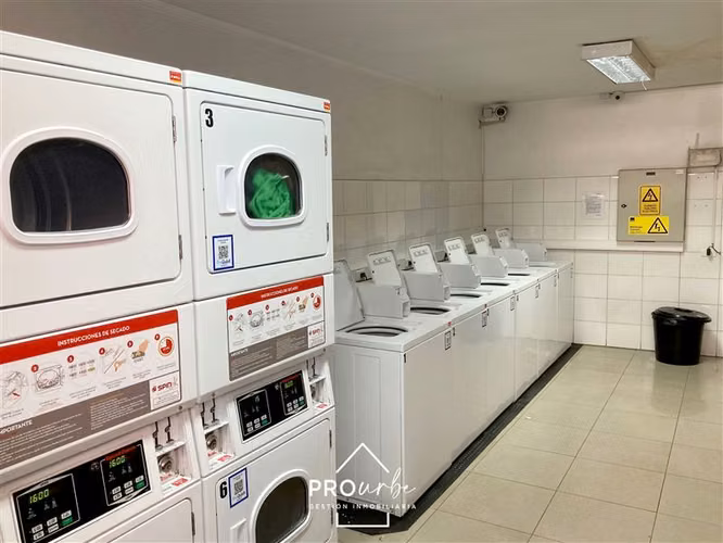 Departamento en venta de 1D/1B, Metro Santa Lucía, Santiago