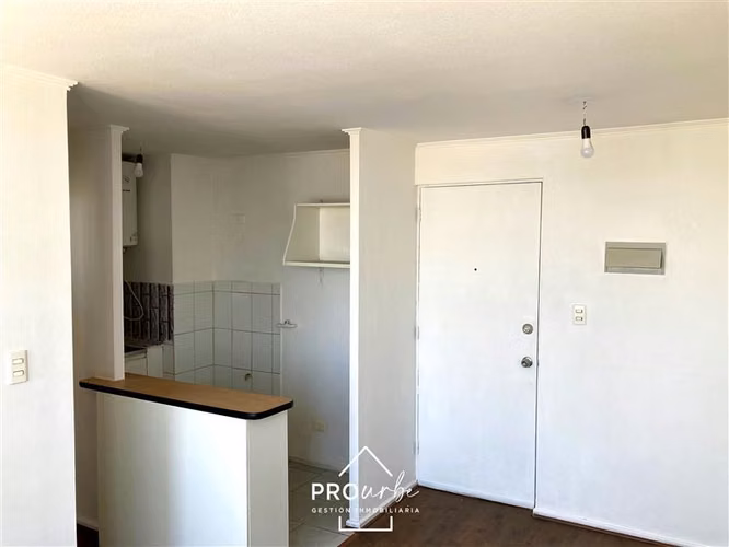 Departamento 2D/1B, vista despejada, Metro Av. Matta, Stgo