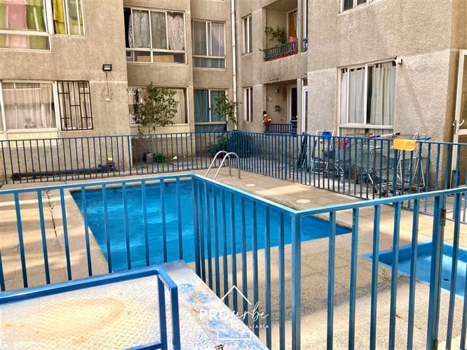Departamento 2D/1B, vista despejada, Metro Av. Matta, Stgo