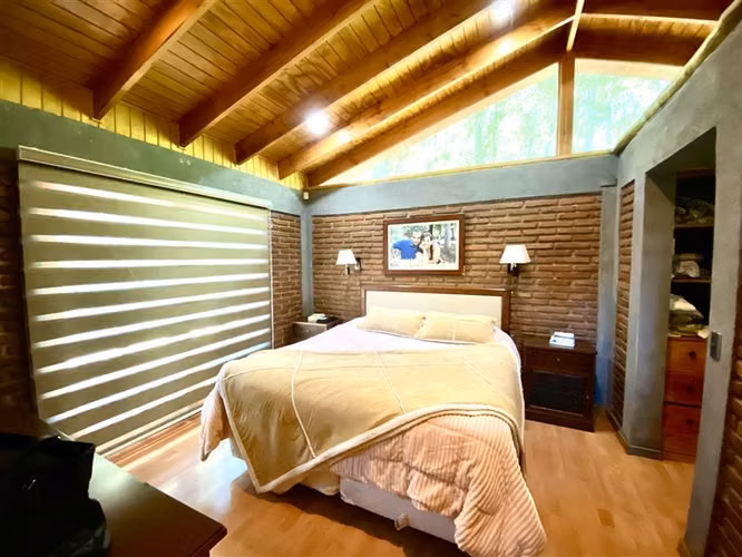 Agradable Parcela con casa en venta Vilches