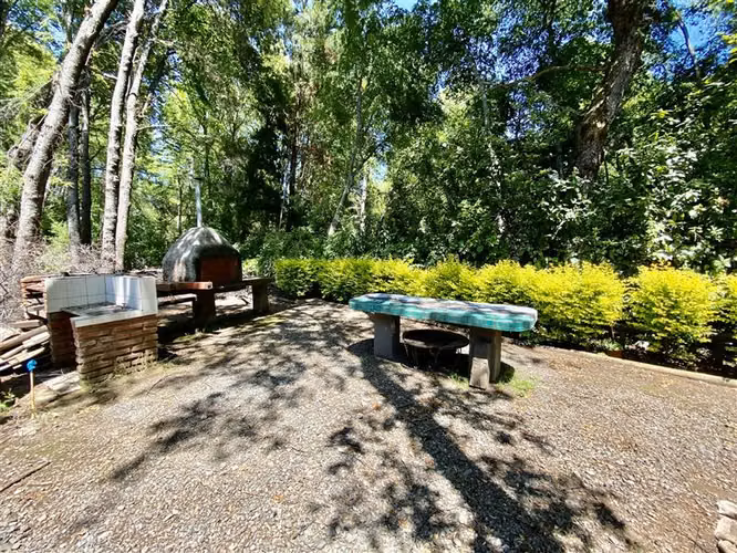 Agradable Parcela con casa en venta Vilches