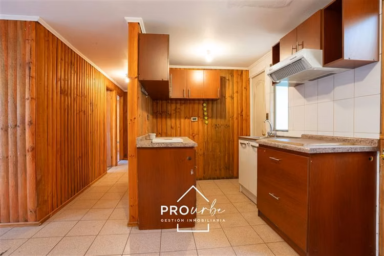 Parcela casa principal, más 2 cabañas, con derecho de agua