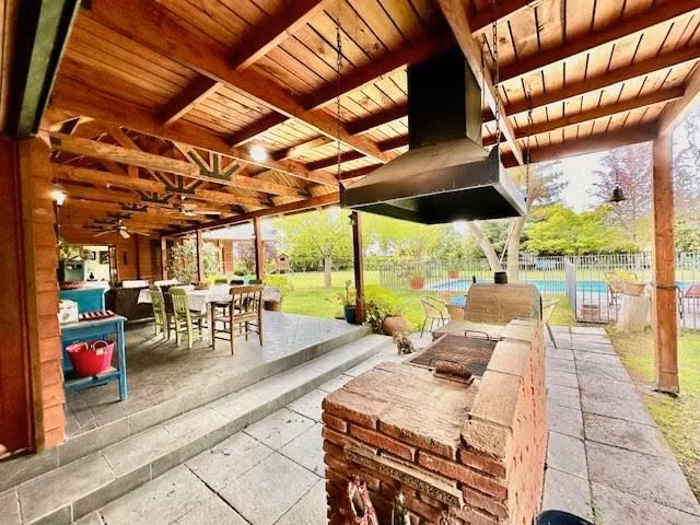 Casa en venta de 5 dorm. en Talagante