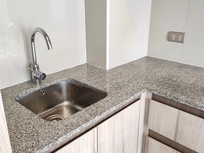 Departamento en venta de 1 dorm. Metro Plaza Chacabuco