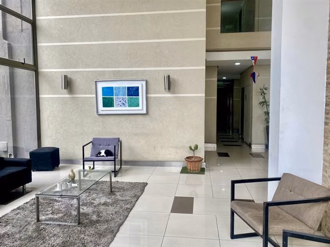 Departamento en venta de 2 dorm, Metro Plaza Chacabuco