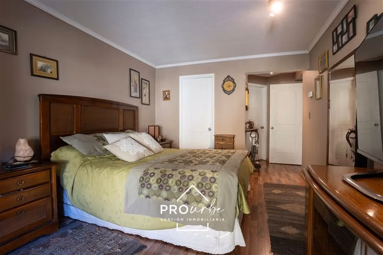 Hermosa casa en venta en Barrio La Hacienda