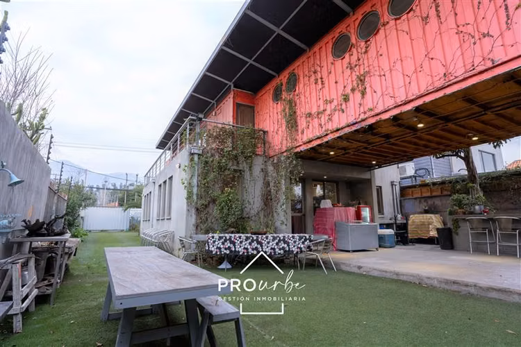 Proyecto de arquitecto de 2 dormitorios con quincho