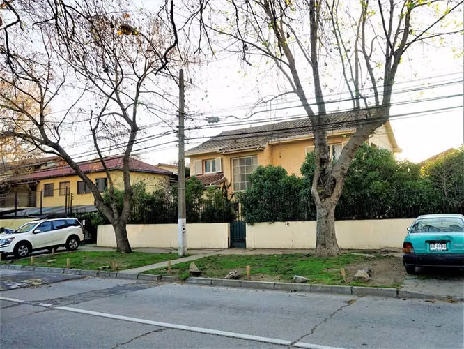 Casa venta 5D4B Miraflores Bajo en Viña del Mar.