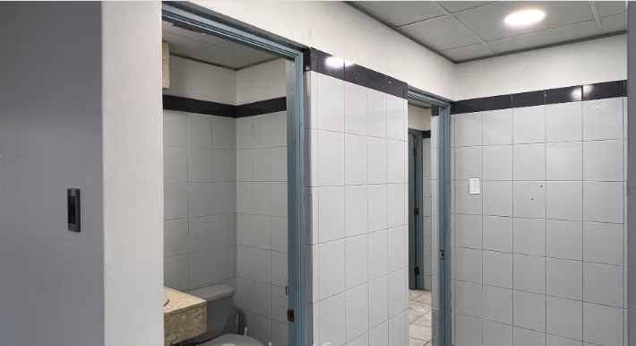 Oficina en arriendo en Santiago - Imagen 11