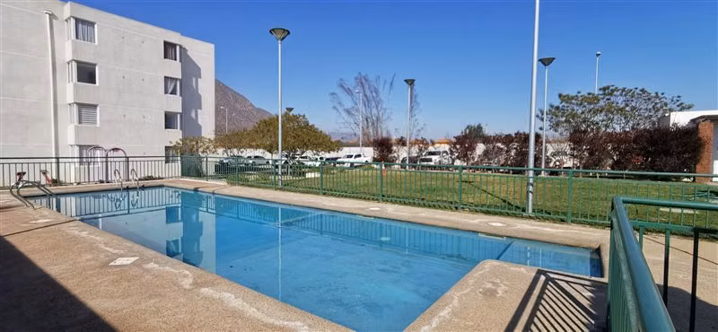 Dpto en venta 3D, 1B + 1 Est. en calle Ulriksen, La Serena
