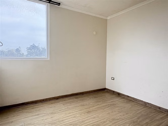Dpto en venta 3D, 1B + 1 Est. en calle Ulriksen, La Serena