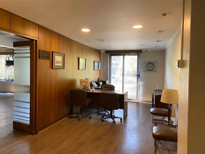 Oficina en venta en Providencia