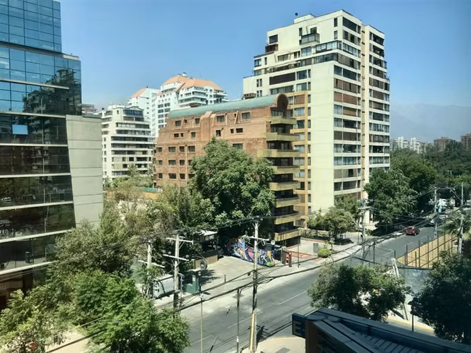 Oficina en arriendo en Las Condes