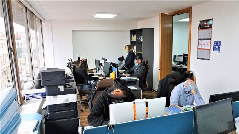 Oficina Venta 3 Privados 1 B. 1Est. Pza. Sotomayor-Valpo.