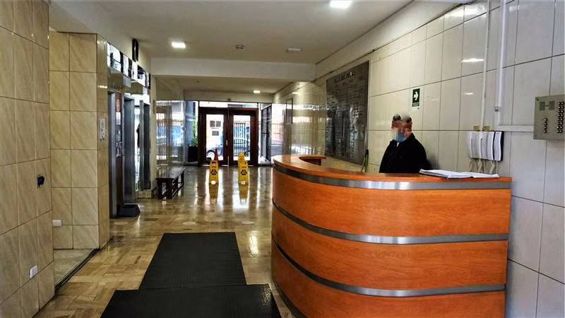 Oficina Venta 3 Privados 1 B. 1Est. Pza. Sotomayor-Valpo.