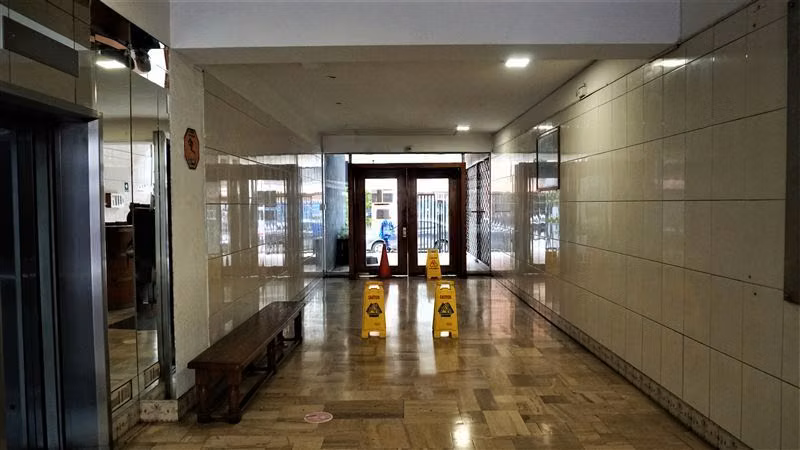 Oficina Venta 3 Privados 1 B. 1Est. Pza. Sotomayor-Valpo.