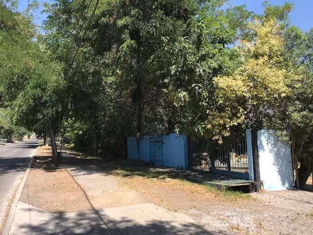 Sitio en Venta en La Reina