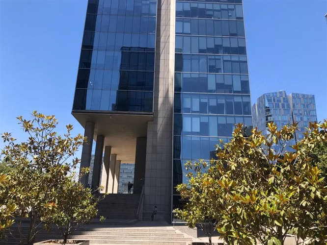 Oficina en arriendo en Las Condes