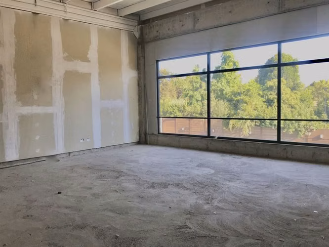 Local Comercial en arriendo en Lo Barnechea