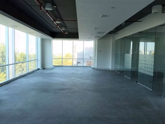 Oficina en arriendo en Las Condes