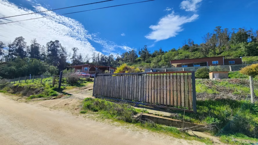 Venta Parcela en Condominio Valle de Pitama 2 casas 7.700mt2 piscina quincho Oportunidad