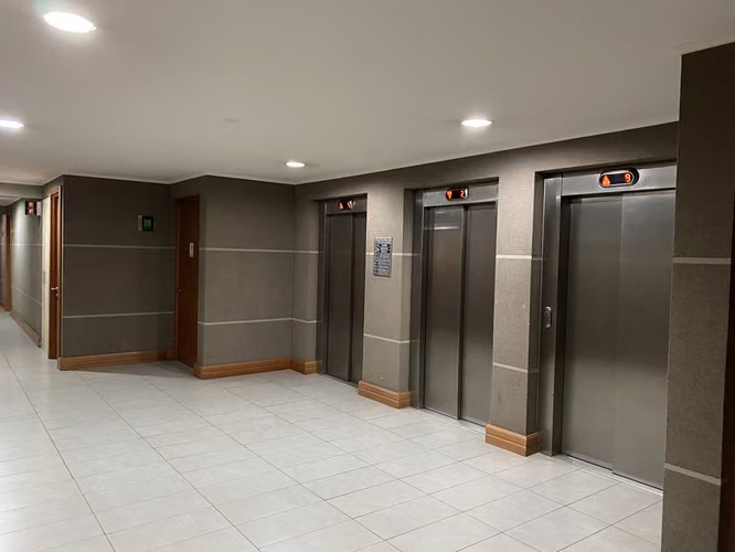 OFICINA EDIFICIO PRAT