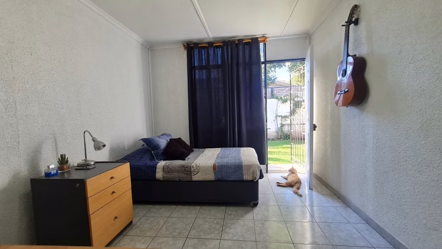 CASA EN VENTA, 242 mts2  DE TERRENO,  ESTACIÓN CENTRAL $195 MILLONES