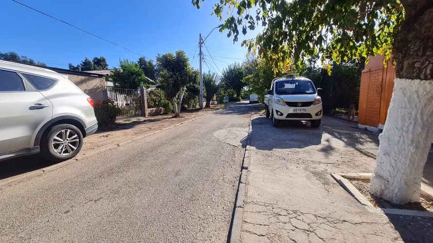 CASA EN VENTA, 242 mts2  DE TERRENO,  ESTACIÓN CENTRAL $195 MILLONES