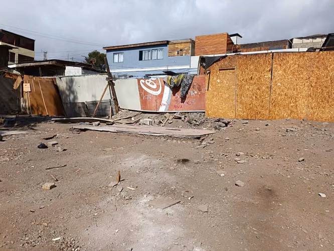 SITIO EN ARRIENDO,  700 MTS2. ANTOFAGASTA $ 4.000.000.-