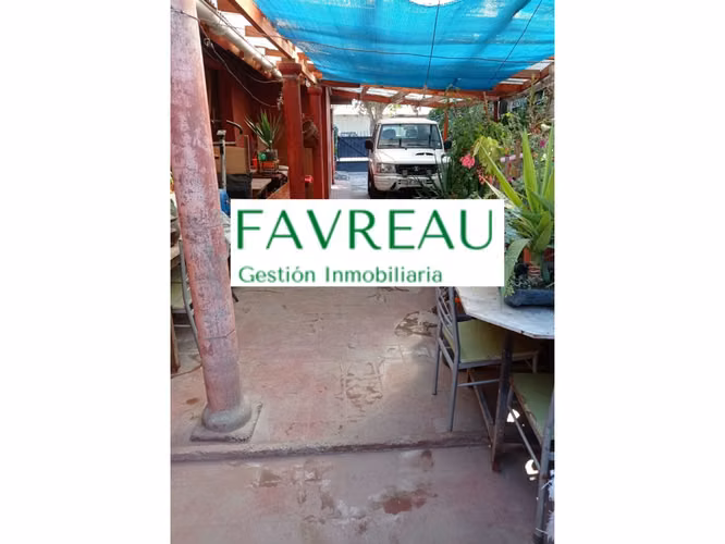 EN VENTA AMPLIA CASA EN CALLE MANSO, MELIPILLA, $ 200 MILLONES