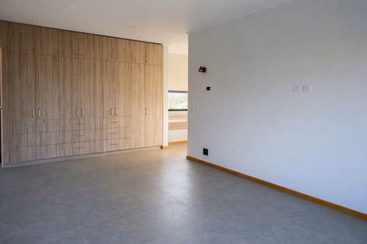 Inversión Segura: Casa con Gran Potencial (152022)