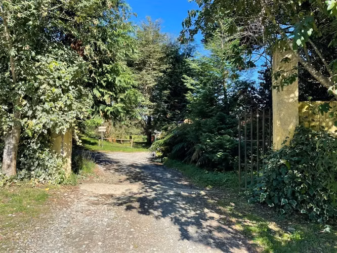 Casa en venta de 9 dorm. en Puerto Varas