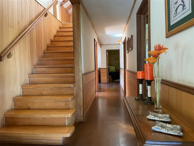 Casa en venta de 9 dorm. en Puerto Varas