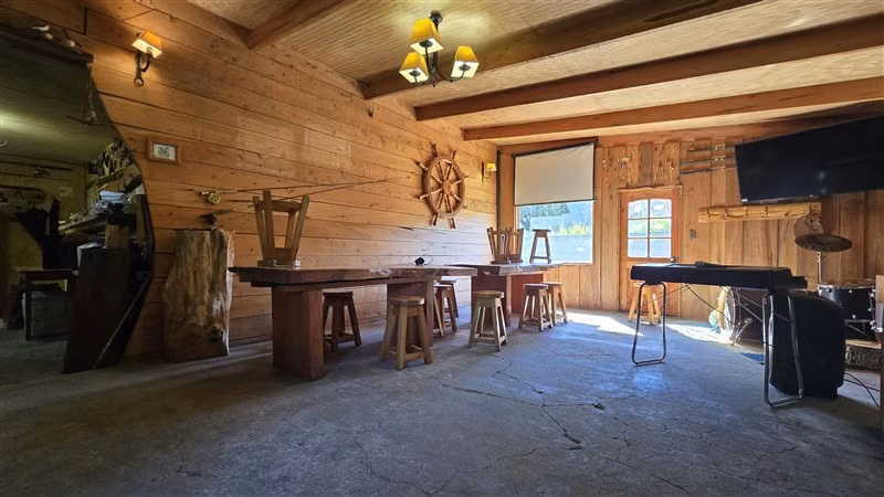 Casa en venta de 9 dorm. en Puerto Varas