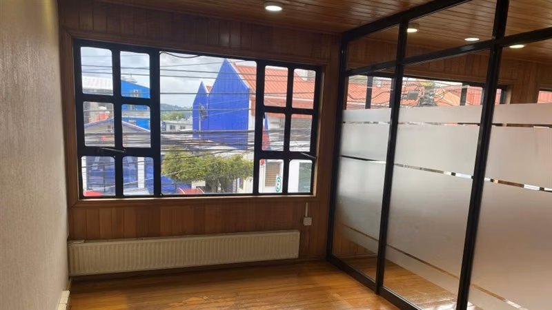 Oficina en arriendo en Castro