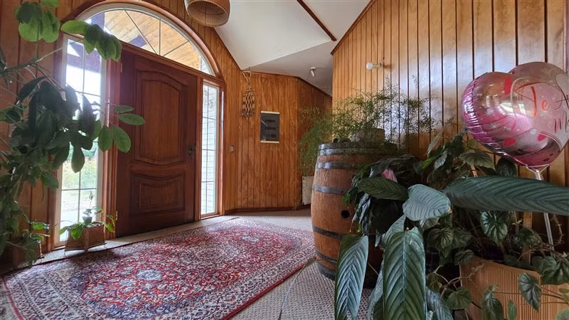 Casa en venta de 5 dorm. en Puerto Varas - Imagen 2