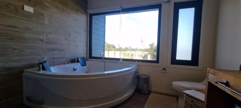 Casa en venta de 5 dorm. en Puerto Varas