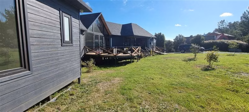 Casa en venta de 5 dorm. en Puerto Varas