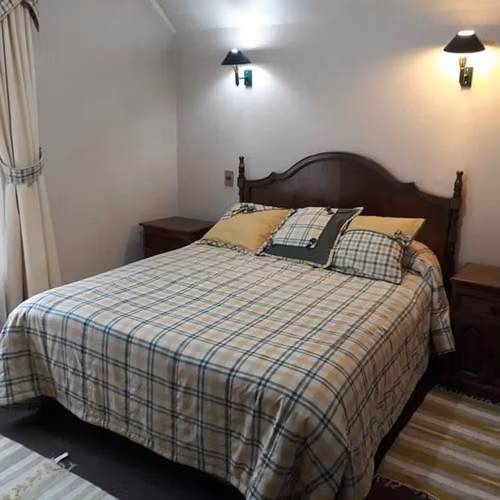 Casa en venta de 8 dorm. en Puerto Varas