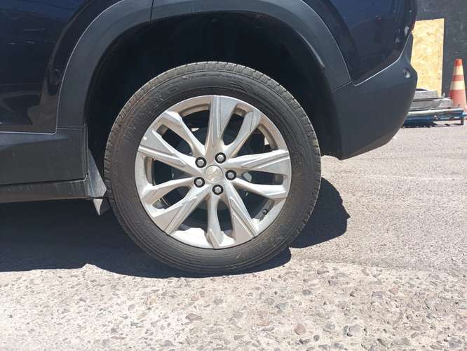 Chevrolet Tracker 1.2T LTZ R 4X2 AT 5P 2025 - Imagen 8