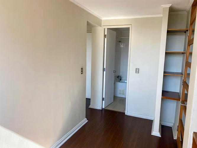 Se Vende Departamento en Calle Freire entre Ongolmo y Paicavi