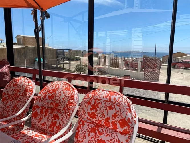 En Venta Terreno con dos casas Independientes, Rodillo