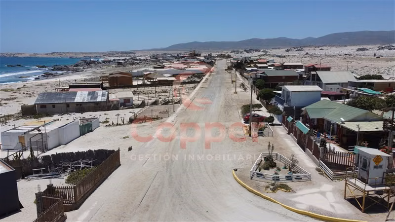 En Venta Terreno con dos casas Independientes, Rodillo
